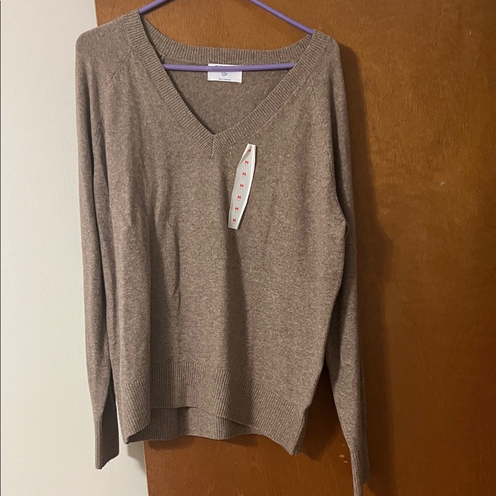 Old Navy Taupe V-Neck Sweater
